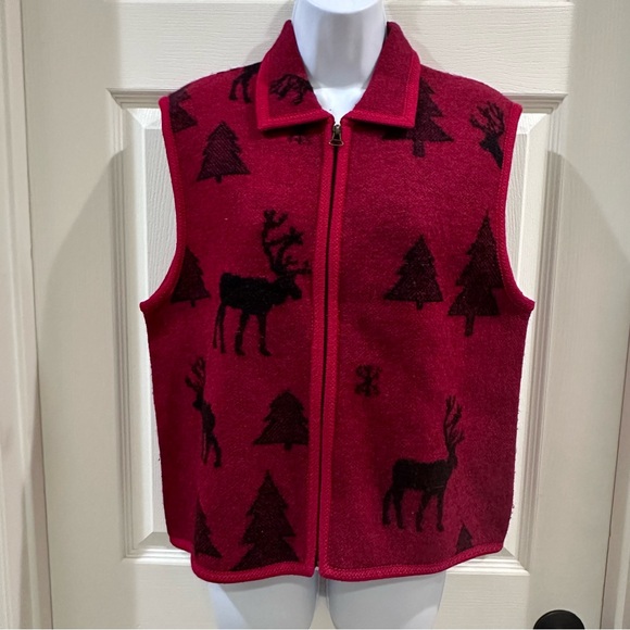 Lisa International Boiled Wool Nordic Reindeer Red Vest Large - Picture 1 of 4